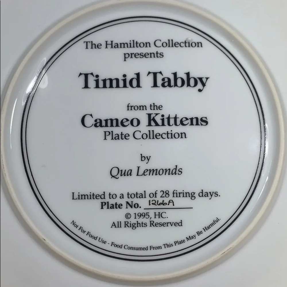 “Timid Tabby” Qua Lemonds Cat/kitten Collector Plate